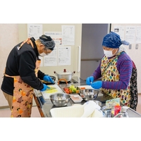 「男の料理教室」が開催されました