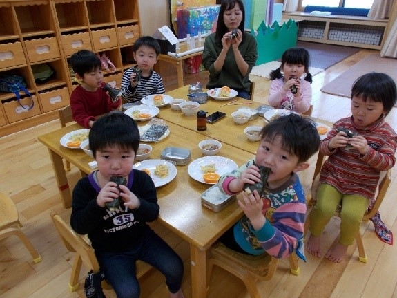 20200204_hoikusyo_ehoumaki_1.jpg