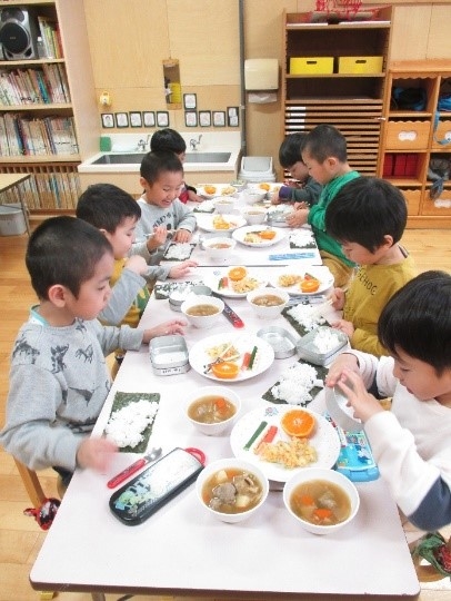 20200204_hoikusyo_ehoumaki_2.jpg