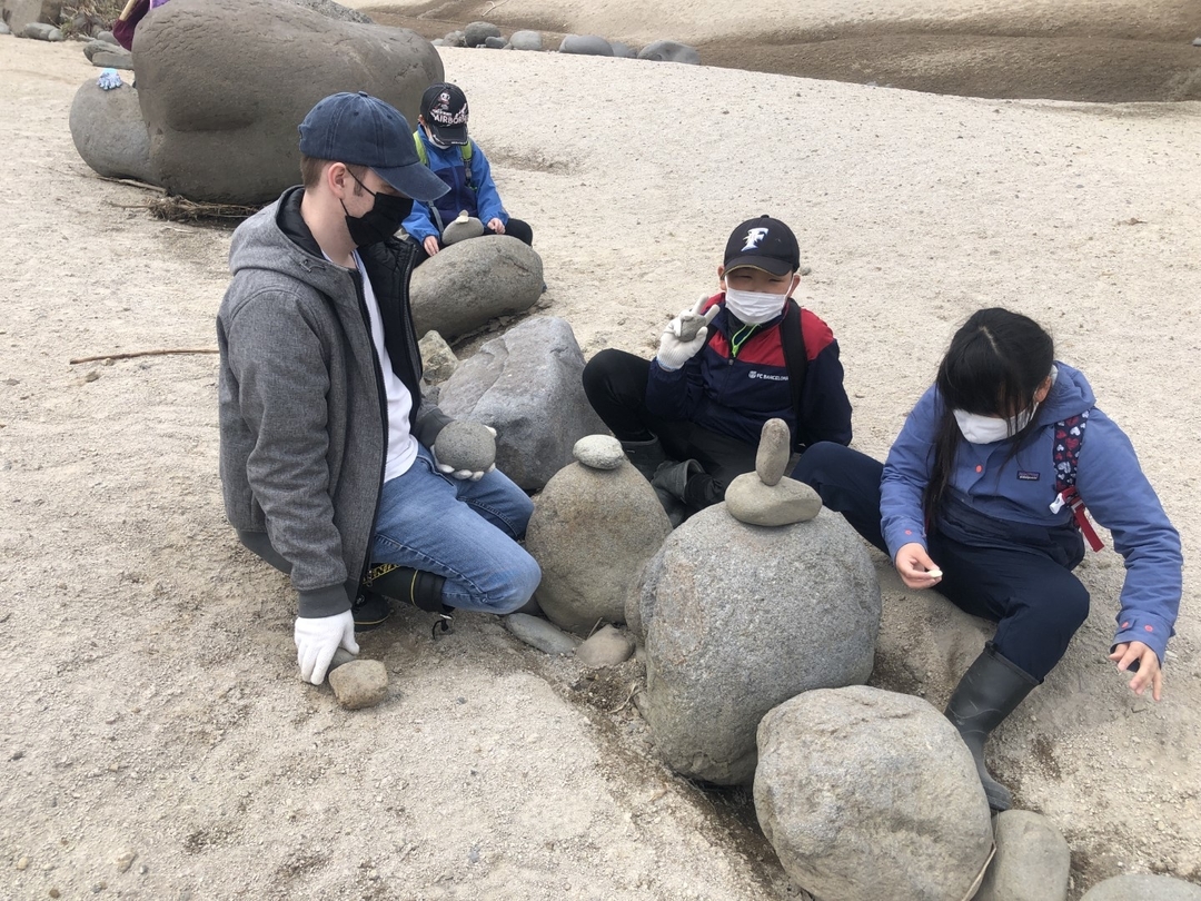 20220603_Na_rockbalance3.JPG