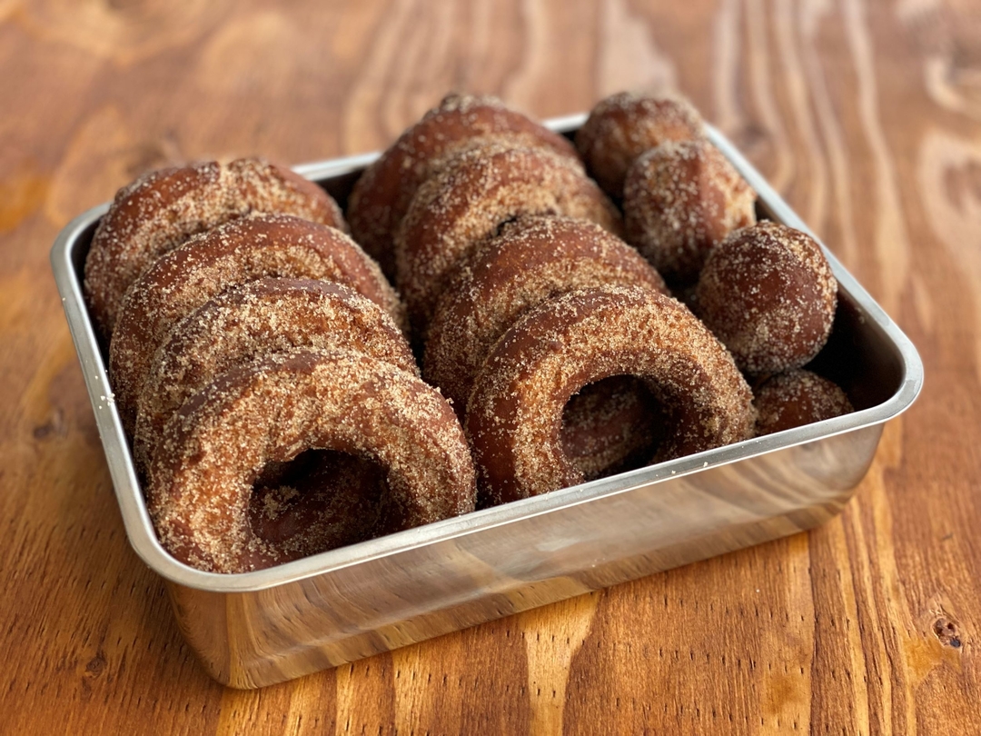 20230517_sm_donuts1.jpg