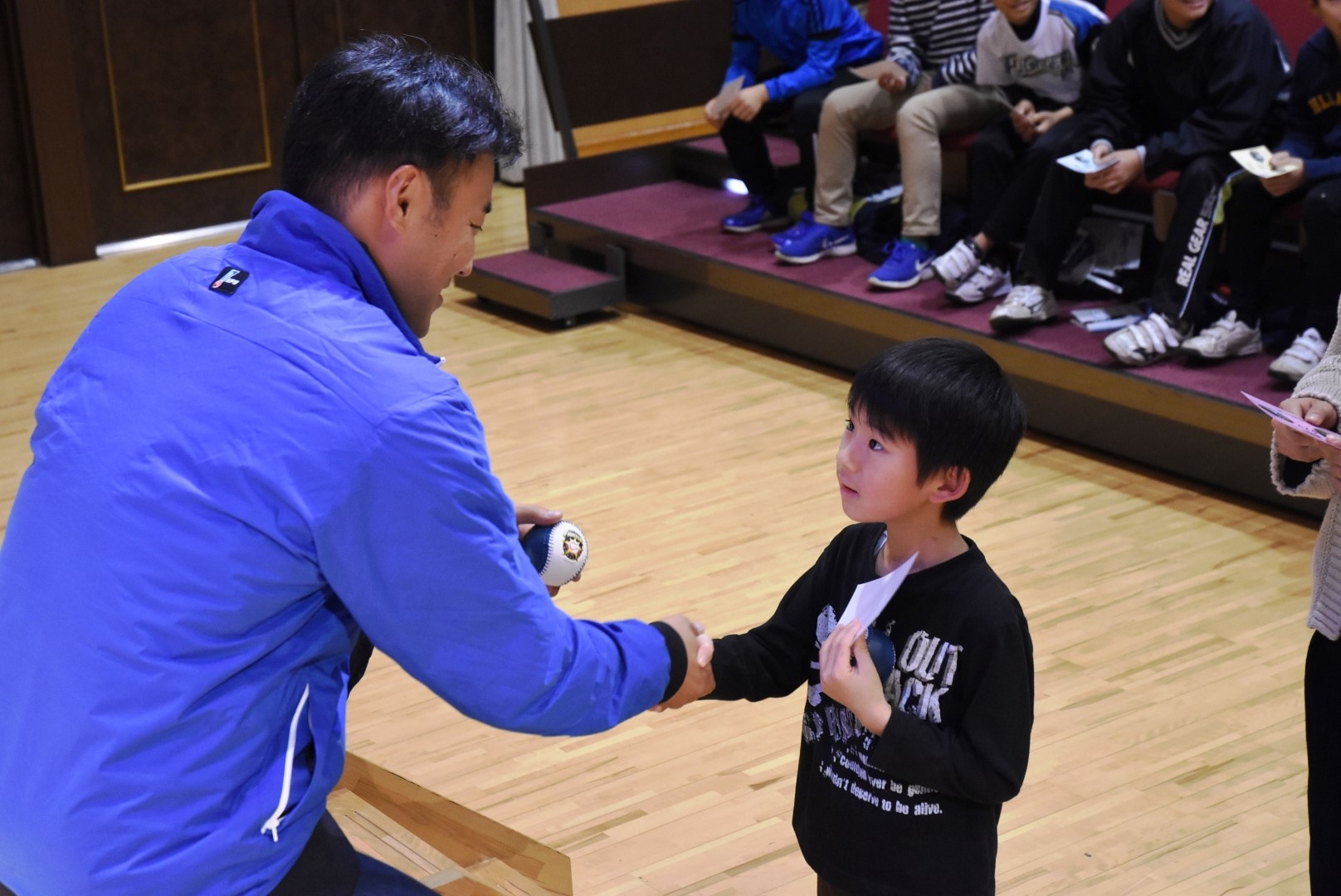 20181121_fighters_evnt_17.JPG