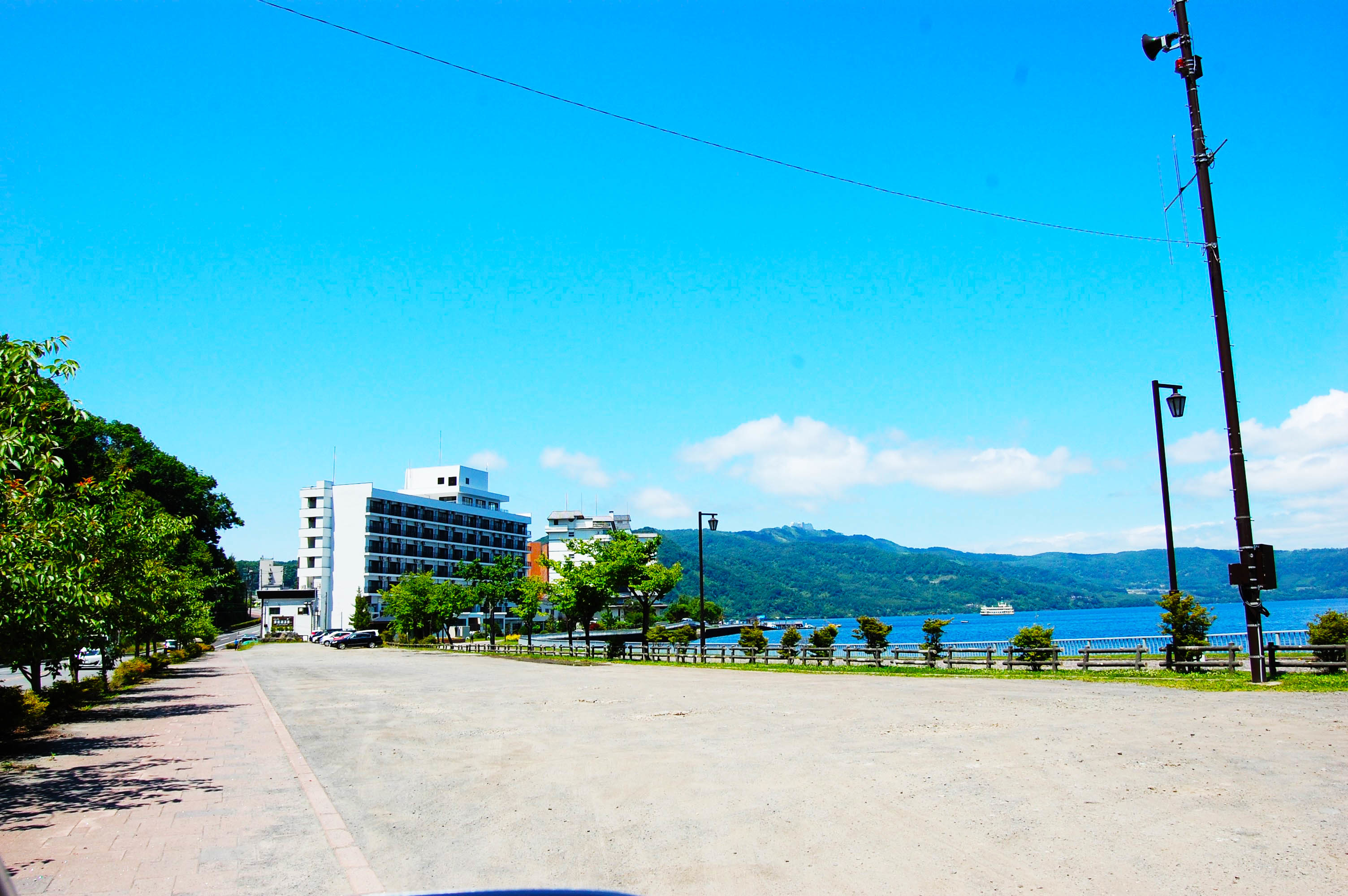 yosomiyama.foot.path.30.jpg