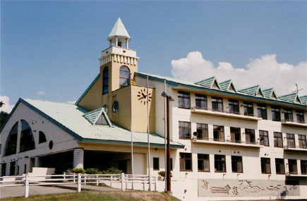 壮瞥小学校